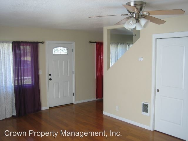 Building Photo - 2 br, 1 bath House - 4250 MacLeay Rd SE
