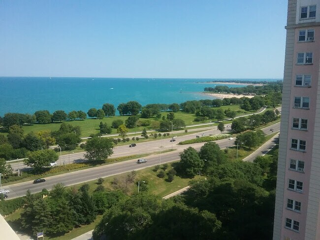 Vista superior - 5601 N Sheridan Rd