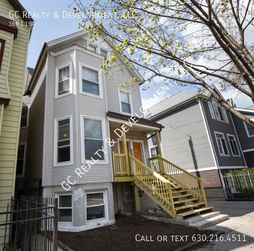 Primary Photo - ***LAKEVIEW LOCATION / 3 BDRM - 1 BTH / AP...
