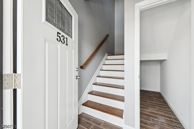 Foto del edificio - 531 Livingston St
