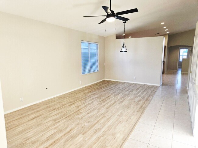 Building Photo - Chandler 3-bedroom remodeled