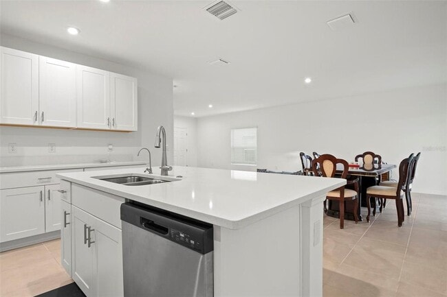 Building Photo - 6305 Springmont Lp