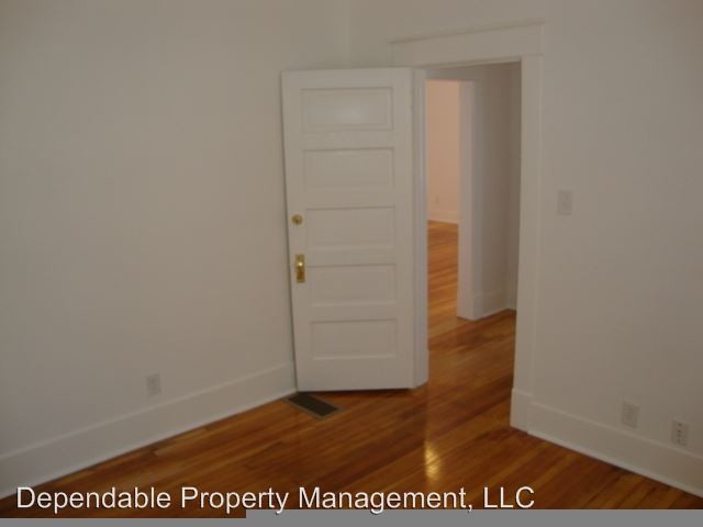 Building Photo - 6 br, 2 bath House - 1012 Cranford Place