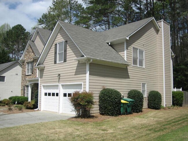 Building Photo - 220 Windsor Chase Trail