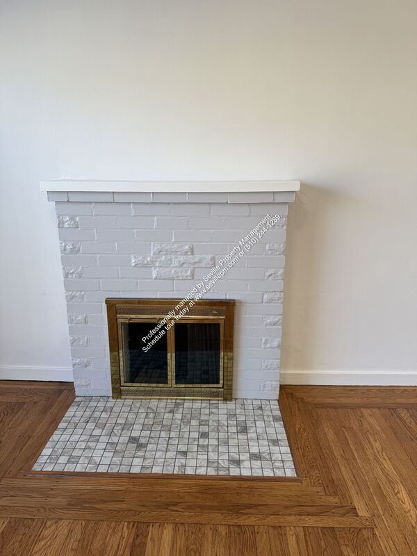 Building Photo - 2808 Dohr St