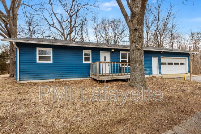 Building Photo - 5318 E 200 N