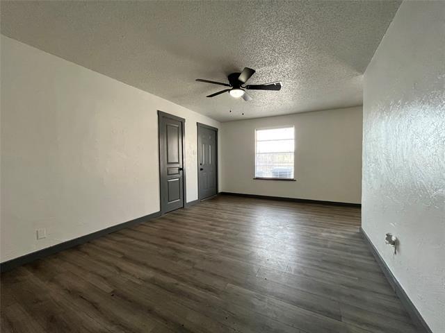 Foto del edificio - 2526 Louise St