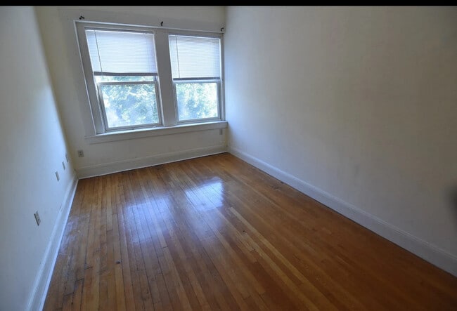 Building Photo - 1410 Beacon St