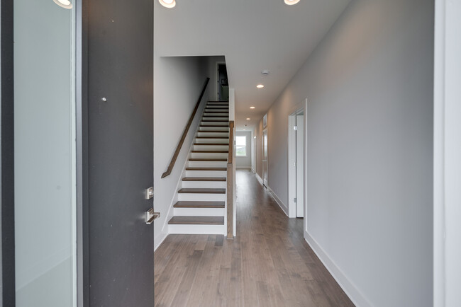 Foto del edificio - 2214 Old Matthews Rd