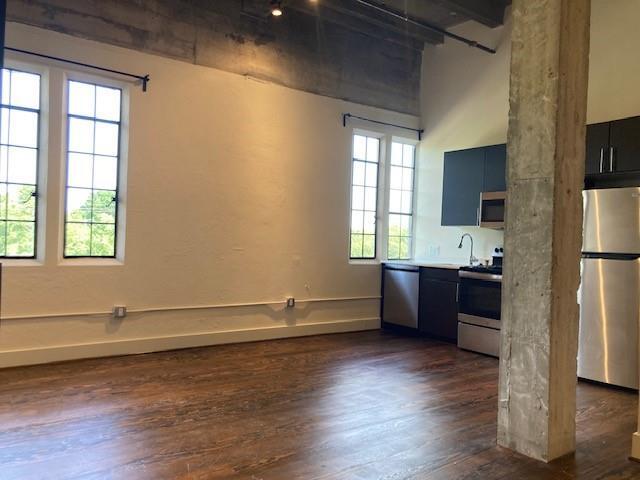 Foto del edificio - 4411 Dallas St