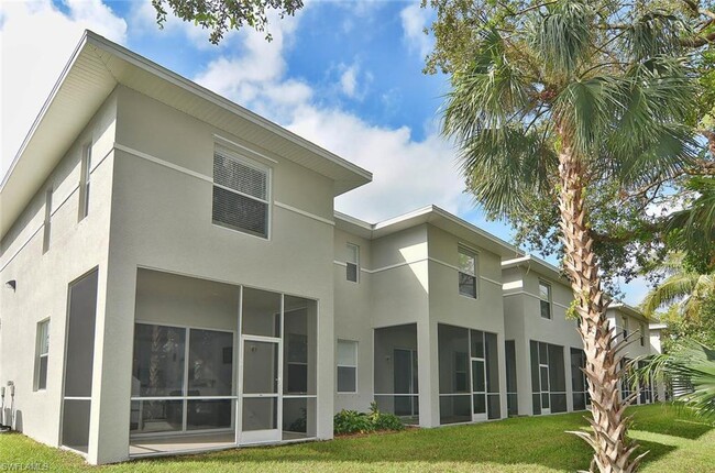 Building Photo - 13420 Hidden Palms Cove