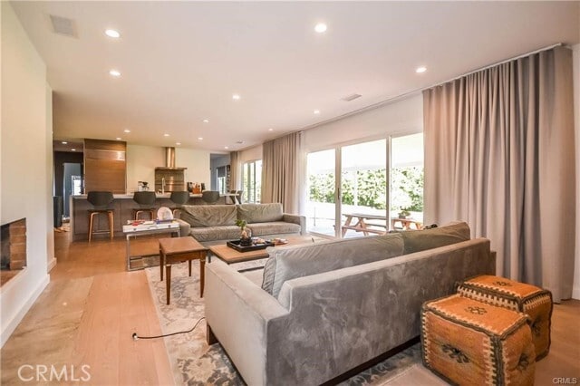 Building Photo - 510 Domingo Pl