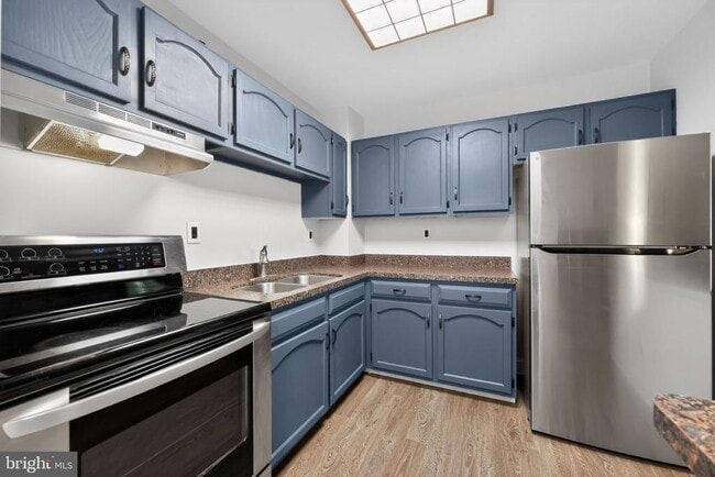 Foto del edificio - 4906 Catamaran Ct