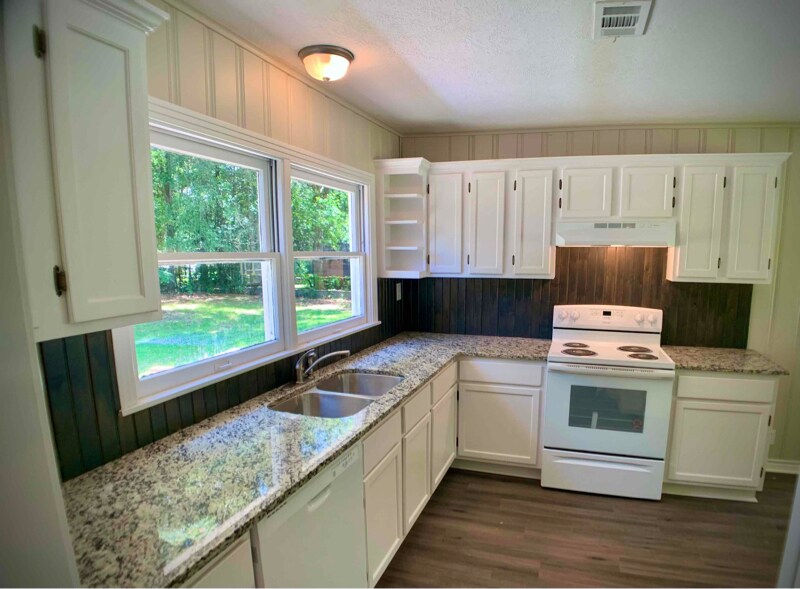 Foto principal - 306 N Beech St