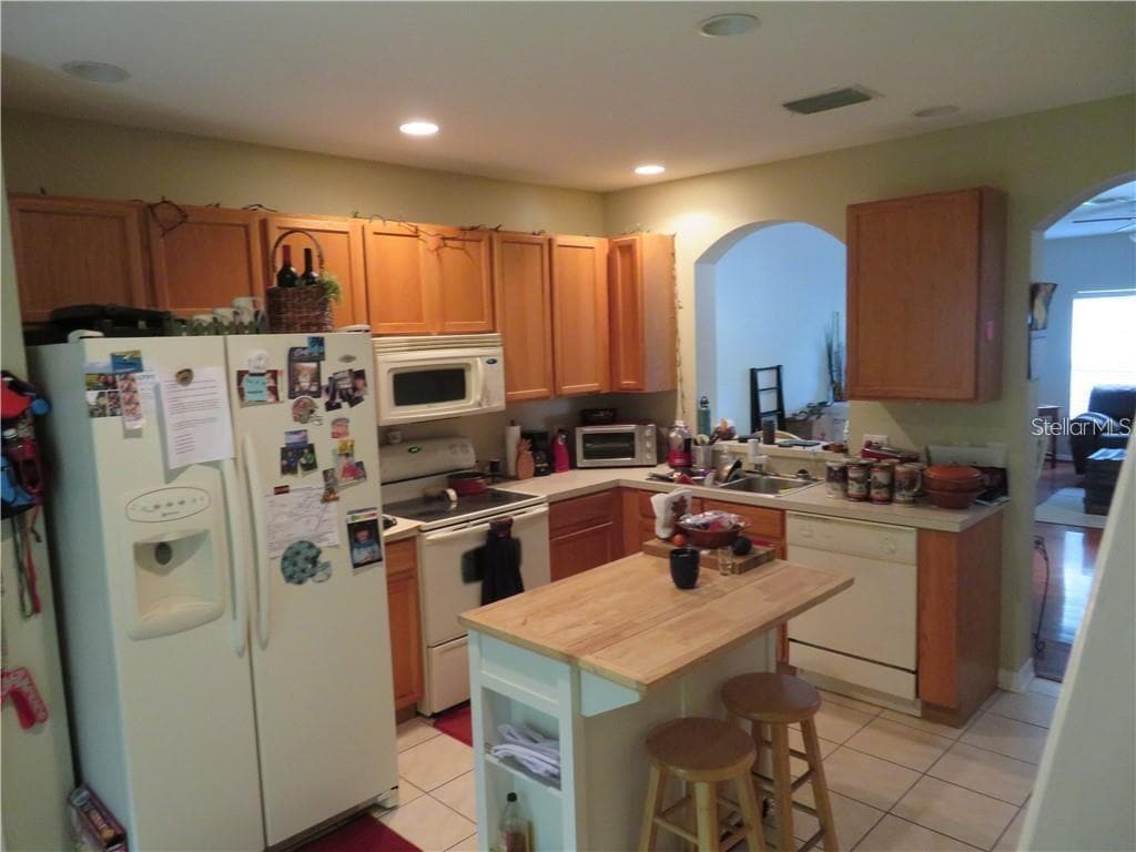 Building Photo - 16513 Swan View Cir