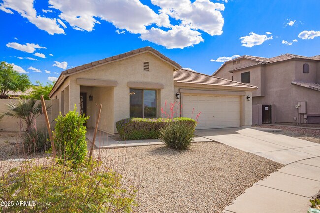 Building Photo - 1609 E Beautiful Ln