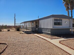 Building Photo - 1113 W Corinthian Cir