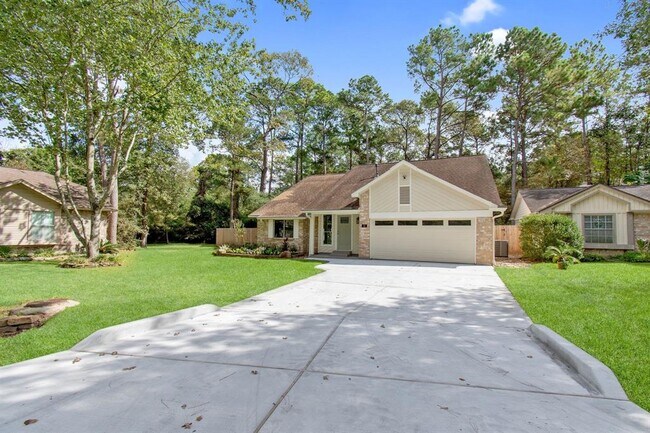 Building Photo - 12 Edgewood Forest Ct