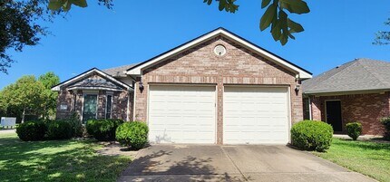 Building Photo - 11742 Fortune Park Dr
