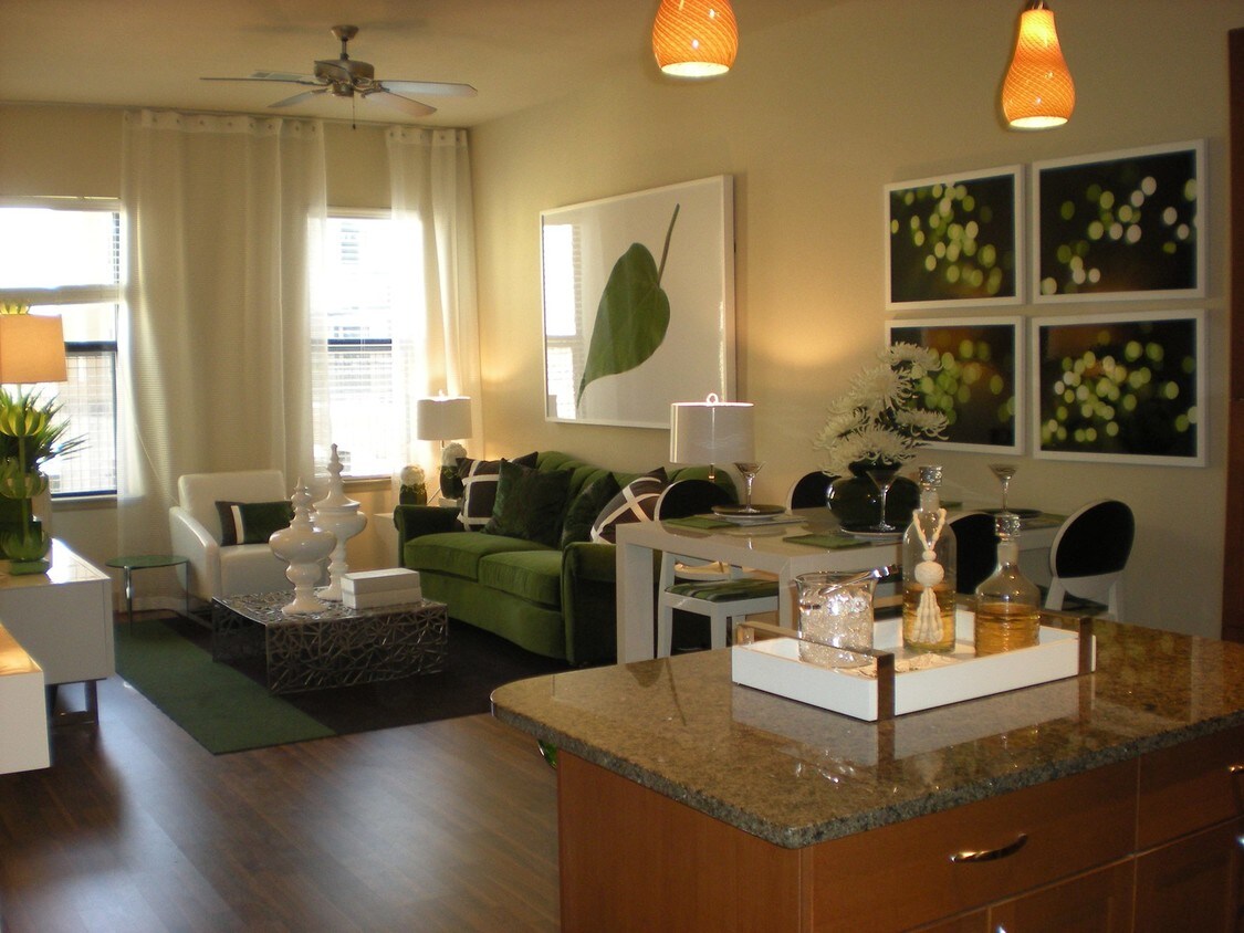 Foto principal - 2200 Willowick Rd