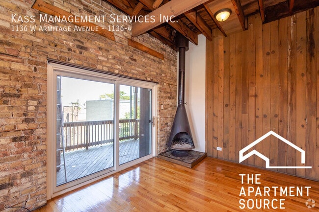 Building Photo - 1130 W Armitage Ave