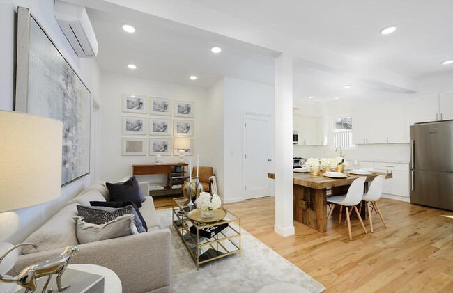 Building Photo - 413 Jefferson St