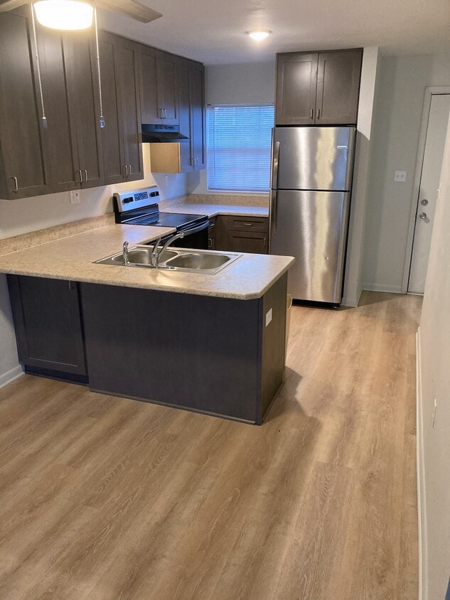 Foto principal - 1240 NW 14th Ave