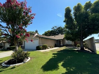 Building Photo - 702 Timberleaf Dr