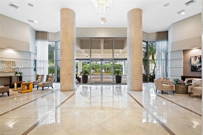 Foto del edificio - 19195 Mystic Pointe Dr