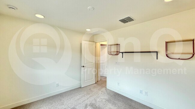 Foto del edificio - 20447 E Domingo Rd