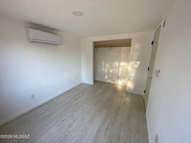 Foto del edificio - 2825 N Alvernon Way