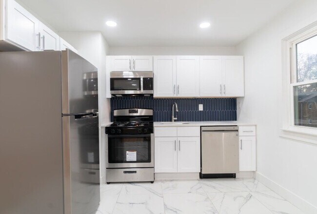 Foto del edificio - 500 Adams Ln