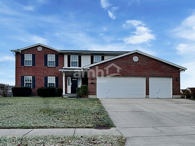Building Photo - 6088 Lakewood Dr