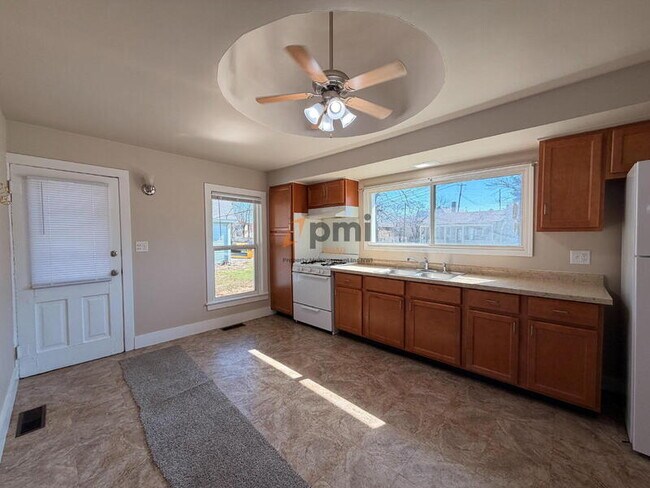 Foto del edificio - 302 Lafayette St