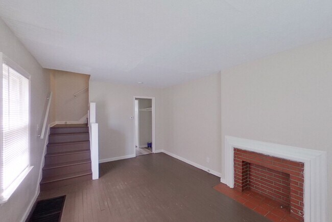 Foto del edificio - 1013-1015 E 19th Ave