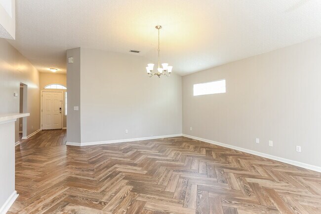 Building Photo - 1148 Brookwood Bluff Rd E