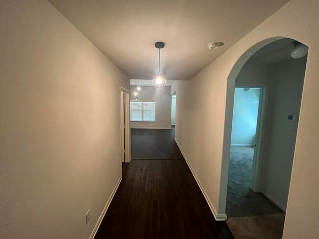 Foto del edificio - 14276 Greenhaw Ln