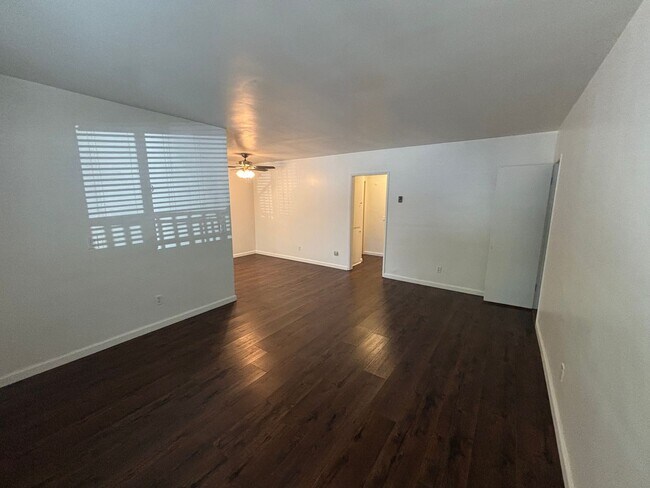 Foto del edificio - 825 S 6th St