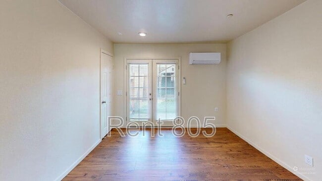 Building Photo - 622 S Seaward Ave