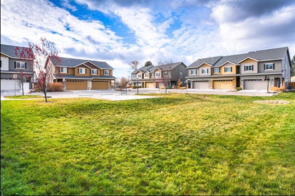 484 E 51st St, Garden City, ID 83714 House Rental in Garden City, ID