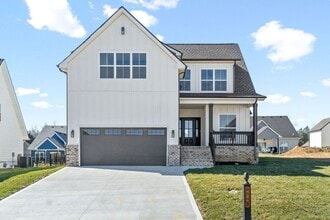 Building Photo - 584 Dexter Dr