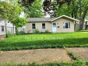 Building Photo - 2461 Briner Ave