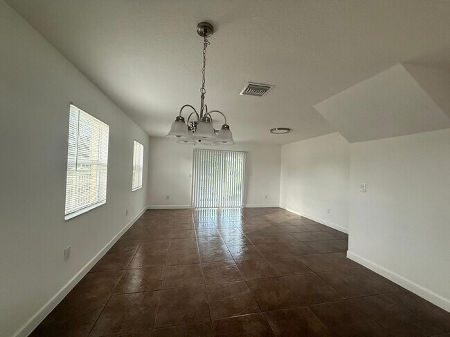 Building Photo - 6615 Winfield Blvd