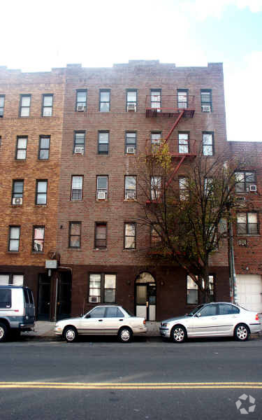 1541 White Plains Rd, Bronx, NY 10462 - Apartments In Bronx, NY ...