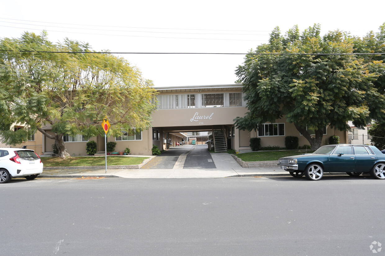 Foto principal - 156 S Laurel St