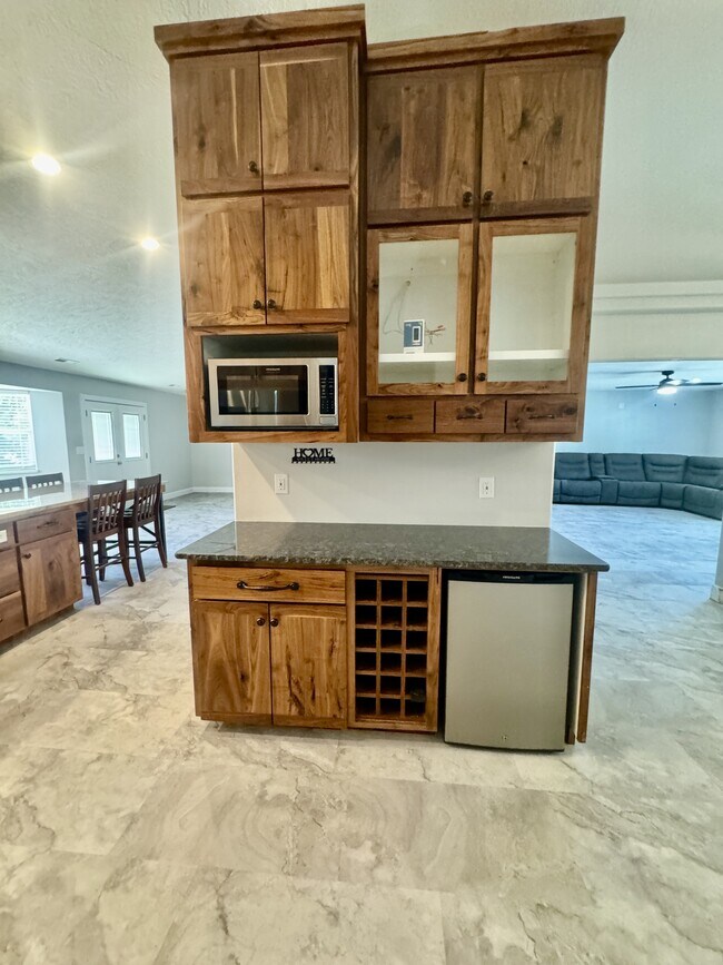 Foto del edificio - 1345 W Agate Rd