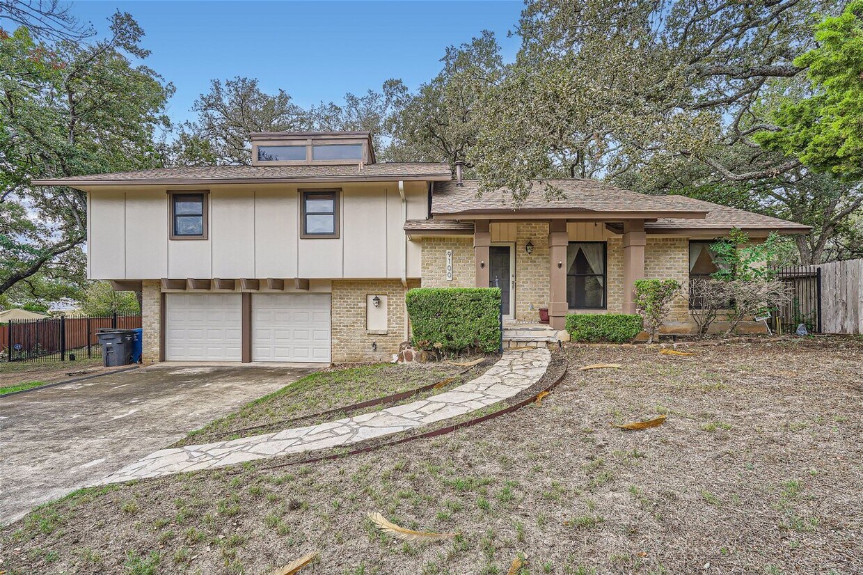 4 Bedroom/2 Bath House in Braun Station (S... House Rental in San