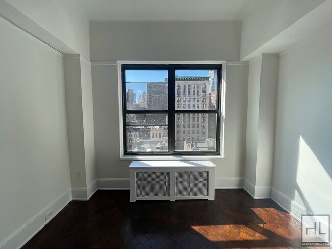 Foto del edificio - WEST 73 STREET