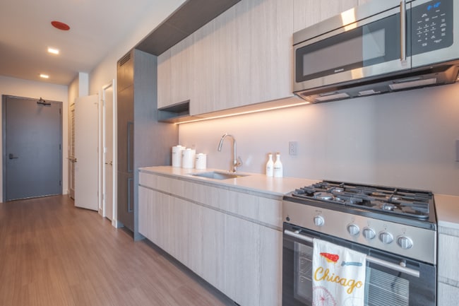 Photo - 123 E Roosevelt Rd Apartment