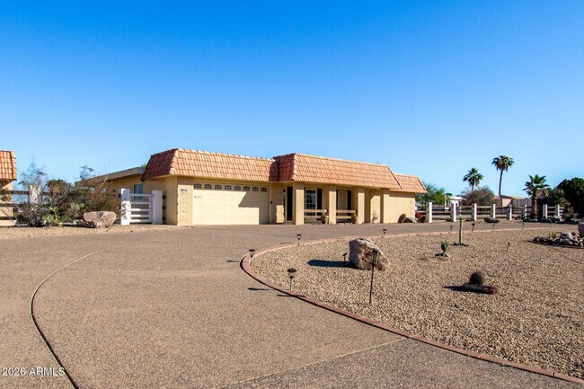 Building Photo - 11118 W Mountain View Rd